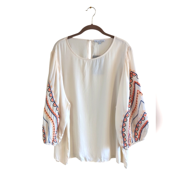 See And Be Seen Tops - See And Be Seen NWT Women's Boutique Cream, Blue, and Orange Top